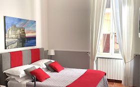 Residenza Chiaia