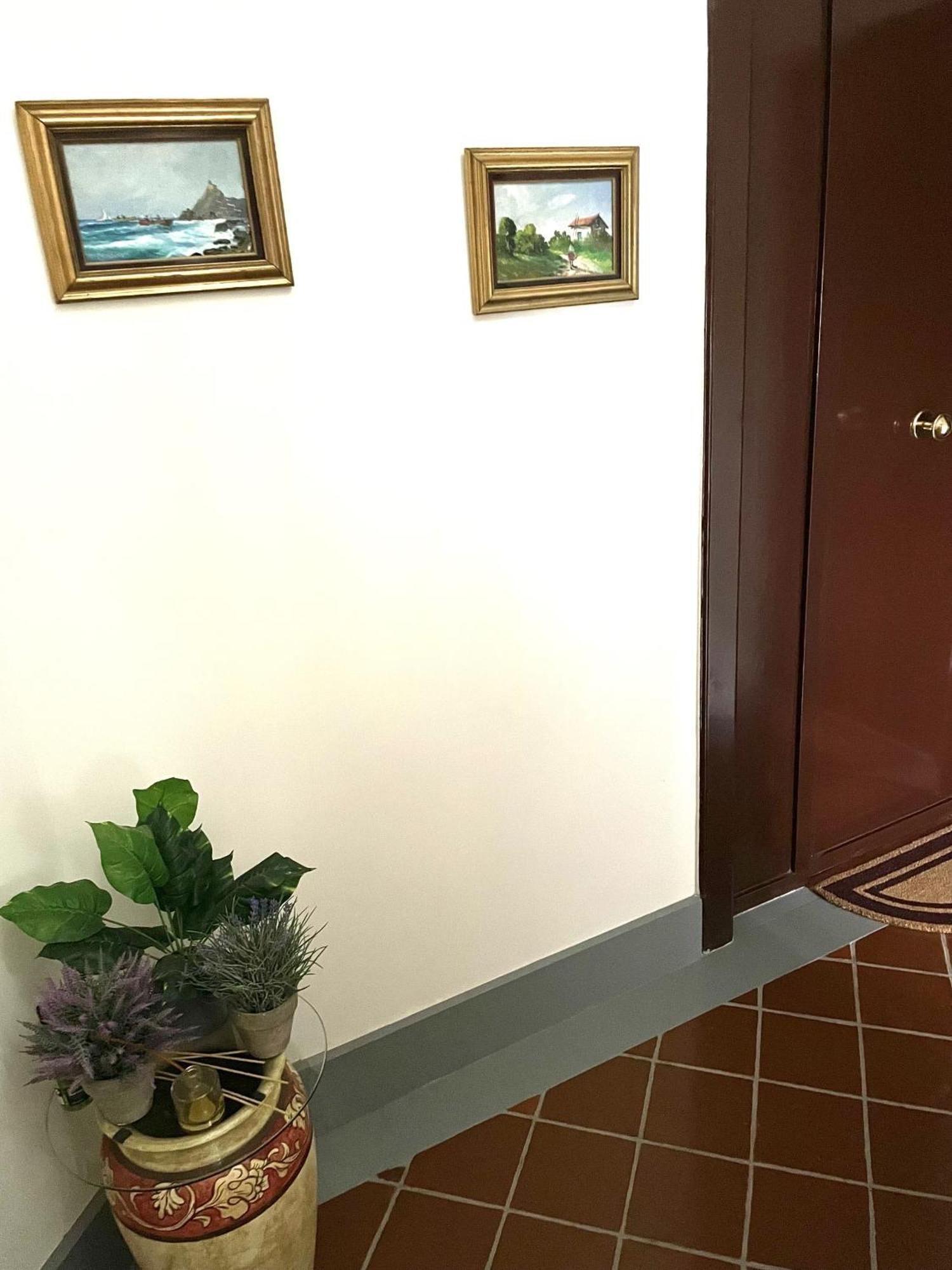 Residenza Chiaia Bed and Breakfast Napoli Esterno foto